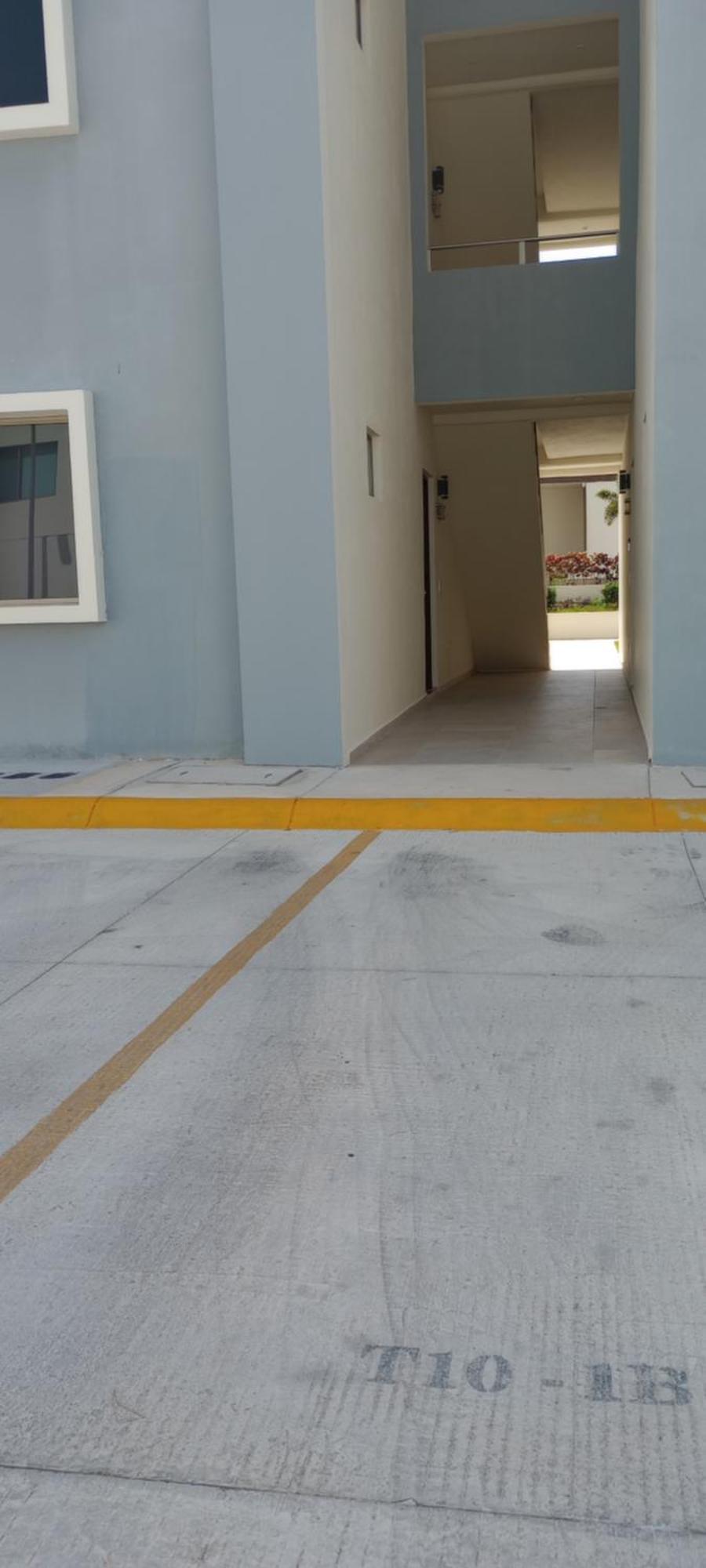 Apartment Excellent 2 Bedroom With Pool! *